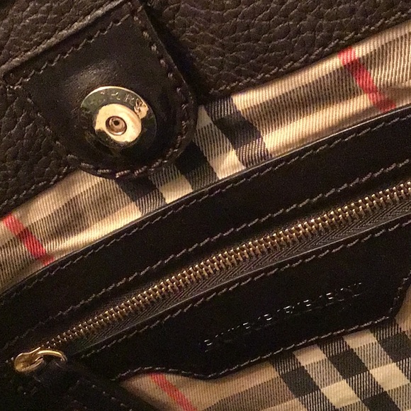 Sale❤️BURBERRY CANTERBURY 🌺Sale🌺 LARGE PEBBLE LEATHER HOBO EUC - Picture 15 of 16